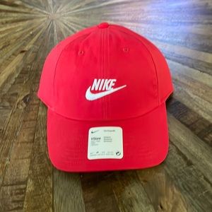 Nike heritage86 one size unisex new with tags